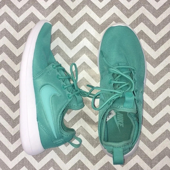 Nike Roche Shoes Size 6 - Picture 3 of 5